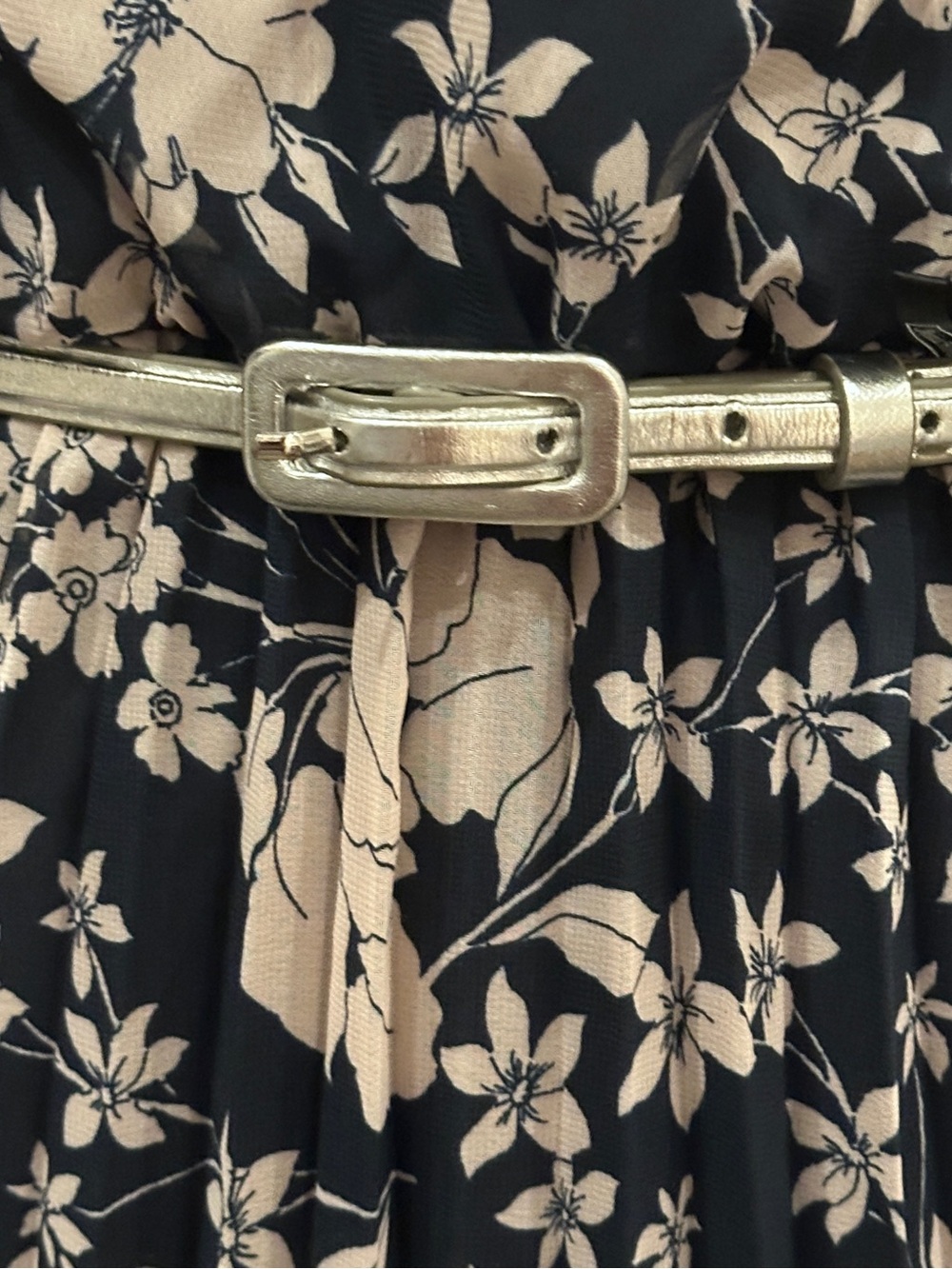 Jessica Howard Midnight NavyFloral Pleated Maxi Skirt with Cream Print - Picture 3 of 10